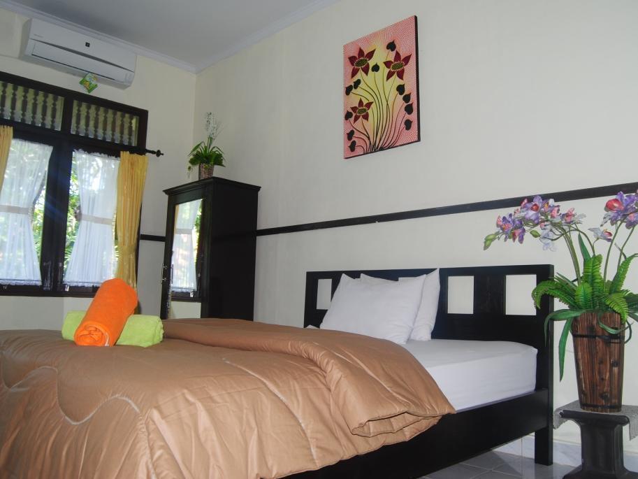 Vaccinated Staff - Oyo 3523 Gong Corner Homestay Kuta Lombok Extérieur photo
